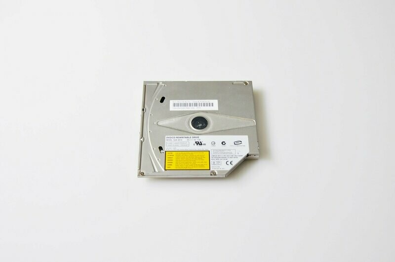 Grabadora  SLW-831S  DVD ± RW (± R DL) / DVD-RAM - IDE - interno ,  KU.00804.016