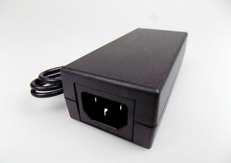 Cargador Original HP 19V 2.1A  40W  5.5 * 2.5mm ADP-40LD B , 844166-001