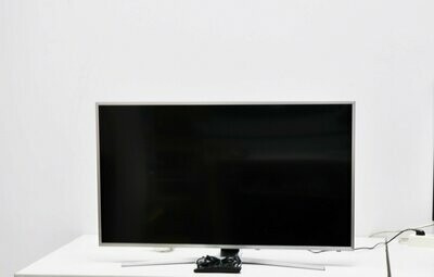 Televisor Samsung 40" UHD HDR 4K plano Smart TV Serie MU6405, UE40MU6405UXXC