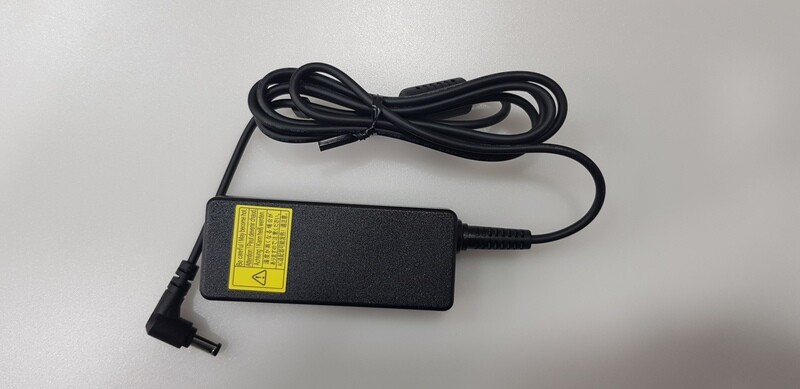 Cargador Original Acer Aspire A315-21 19V 2.37A 45W 5.5mm x 1.7mm  KP.04503.010 , PA-1450-26