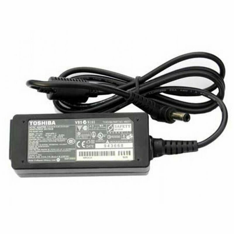 Cargador  Toshiba 19V 1.58A 30W 5.5mm x 2.5mm PA3743E-1AC3