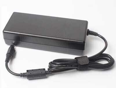 Cargador Delta Electronics 12V 12.5A 150W 4 pin Din, IEC C14 ,  DPS-150NB-1 B , 1017400261