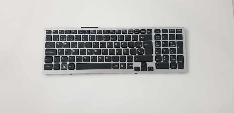 Teclado español negro ( con marco Silver ) Sony VAIO VPCF VPCF11 VPCF12 VPCF13  148781611 , V105678A