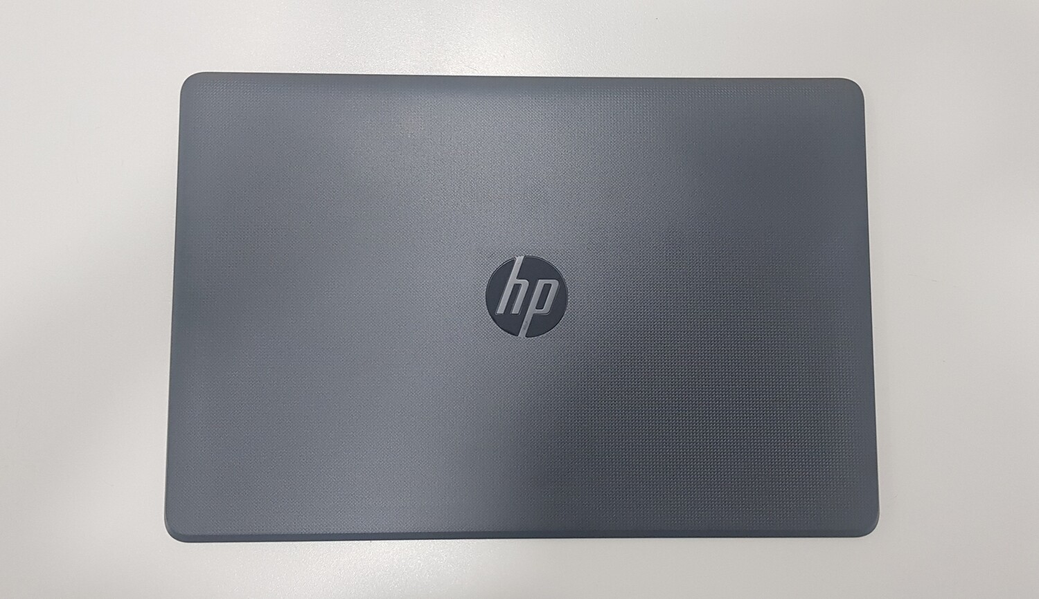 Cover Top LCD (Tapa Superior) Negra HP 250 255 258 G6 Series 924894-001