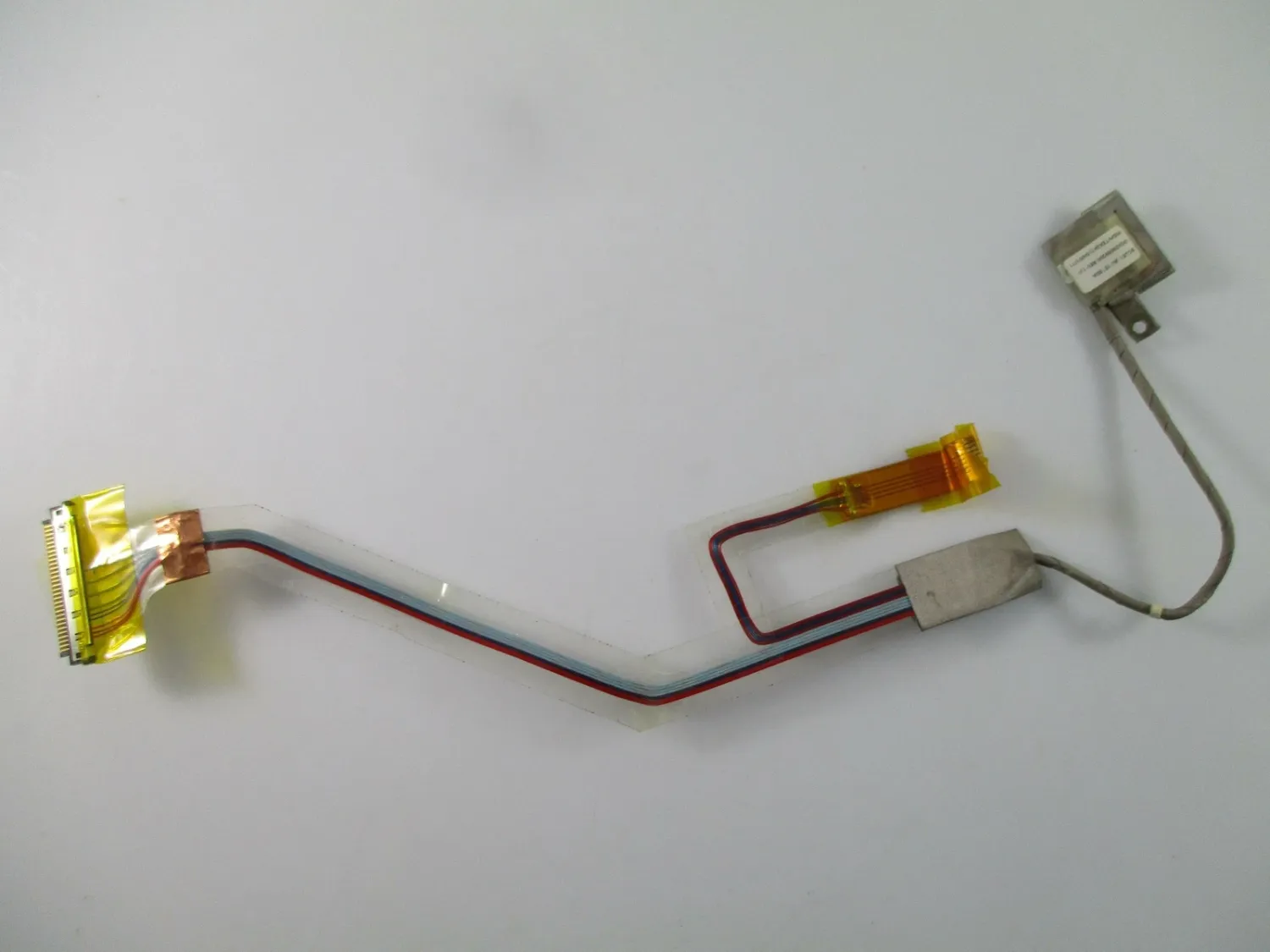 Flex Cable LCD Portátil ACER  Original  DC025053700 - Cable/arnés LCD (14.1 BCL51) DC025054400