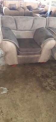 N.G 5 SEATER SOFA SET