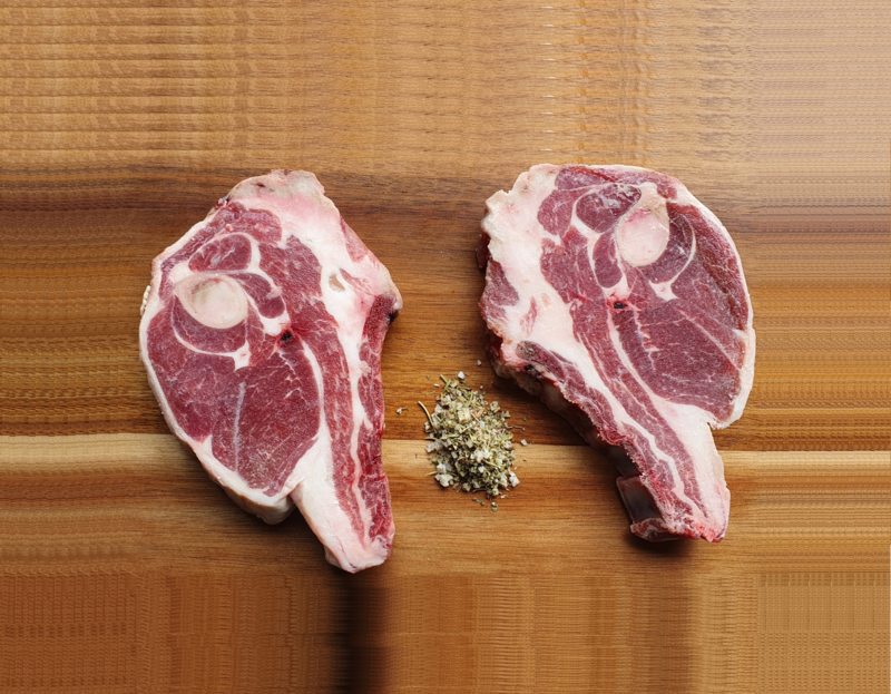 Uncle Cut Arm Chops per KG