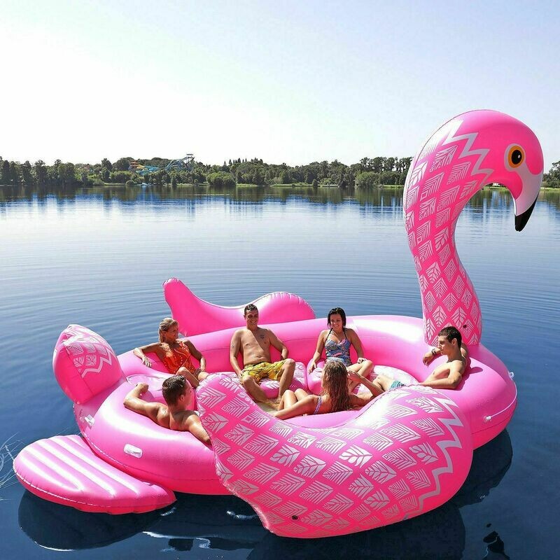 GIANT Flamingo float