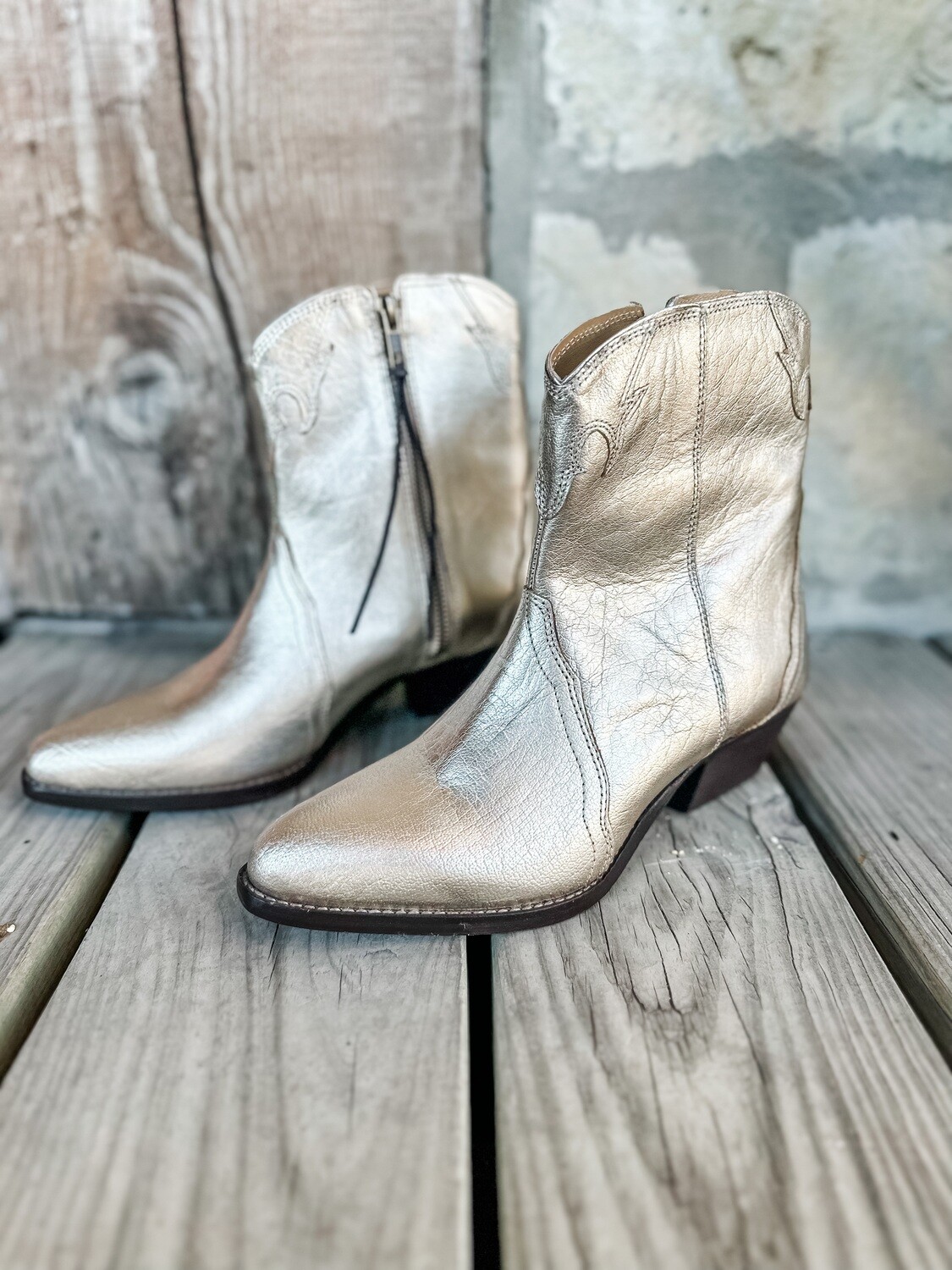 New Frontier Boot, Gold