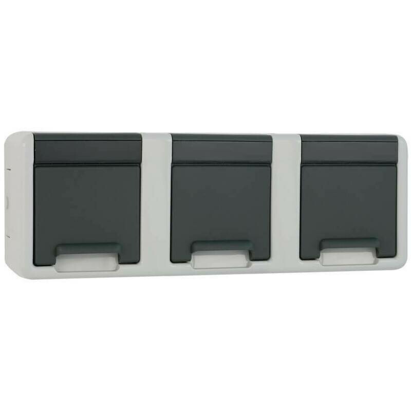 Steckdose 3-fach waagerecht 16A 250V IP44 Aufputz Feuchtraum GIRA Steckdose 3-fach waagerecht 16A 250V IP44 Aufputz Feuchtraum GIRA
