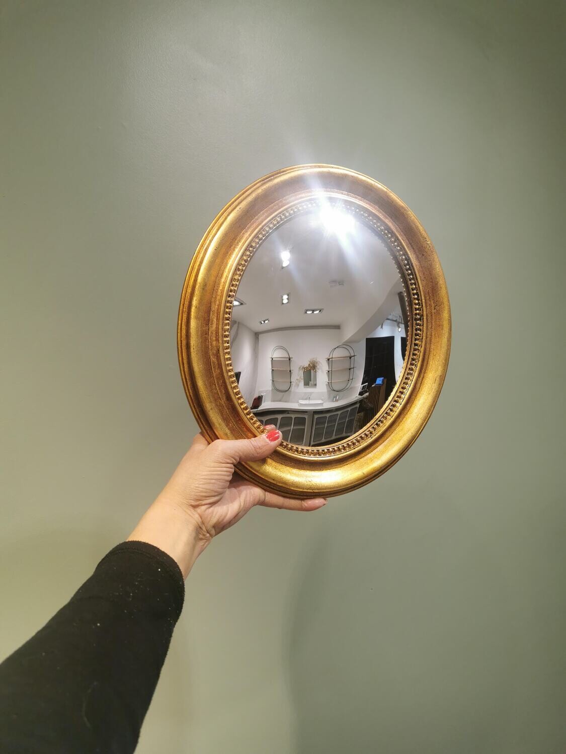 Miroir Convexe Ovale Perlé Or sur Or 24 cm
