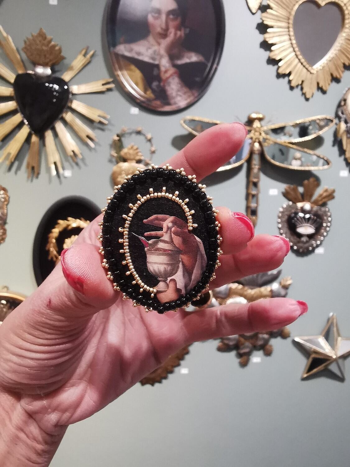 Broche Communion