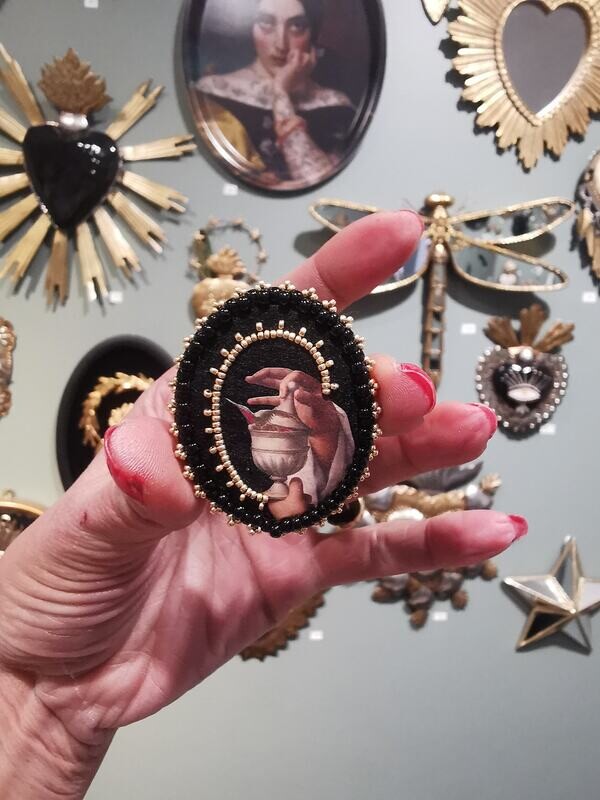 Broche Communion