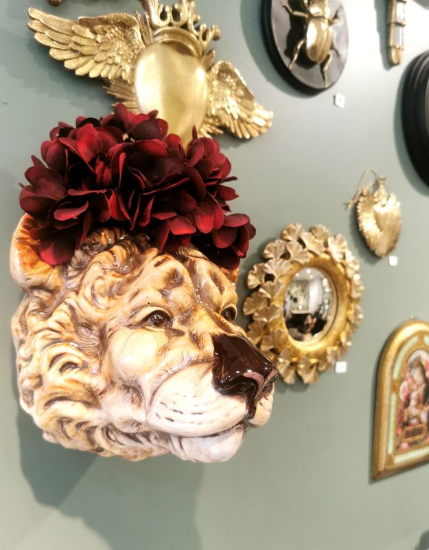 Vase Mural  Lionne