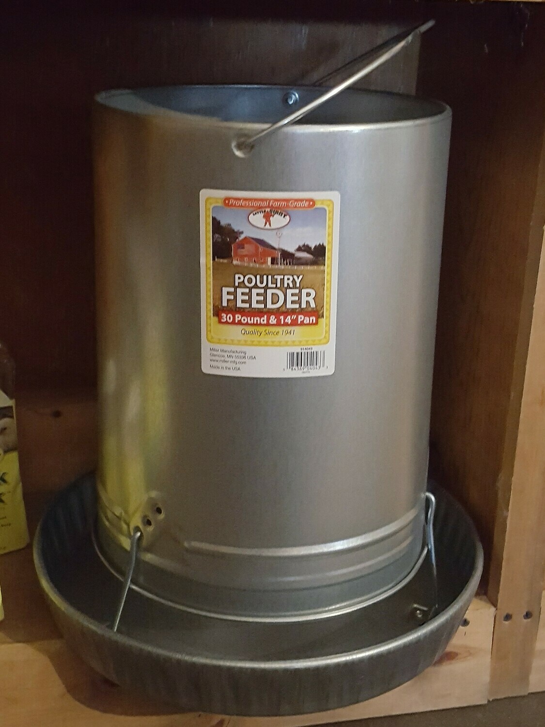 30 lb. Galvanized Poultry Feeder 30 lb. Galvanized Poultry Feeder