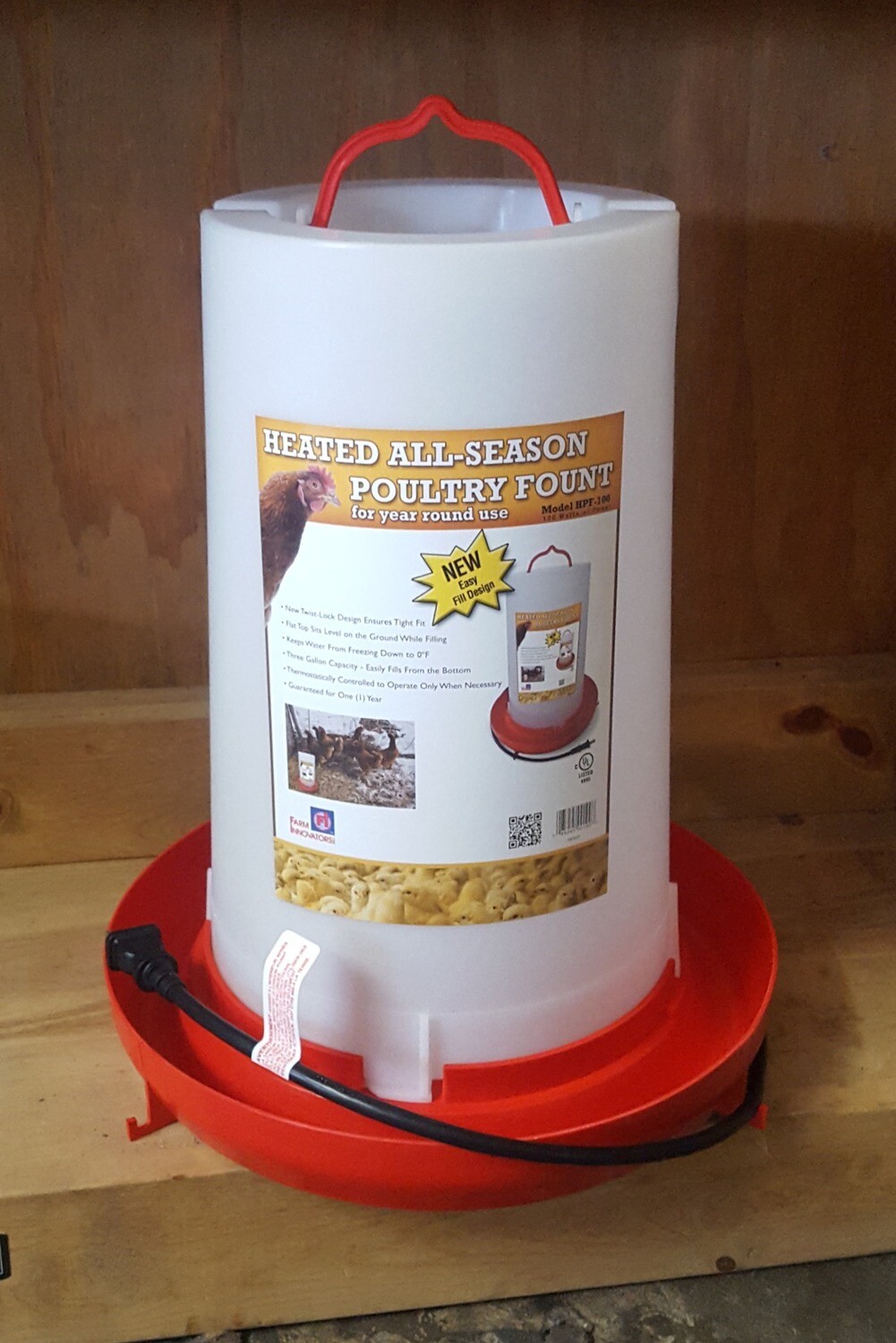 3 Gallon Heated Hanging Plastic Poultry Waterer