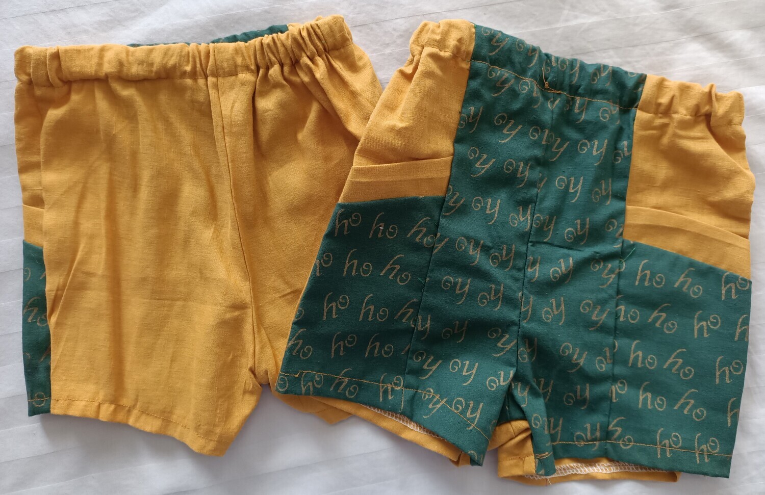 Christmas outlet themed shorts