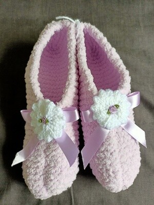Ladies Slippers in Lilac (ref # 257)