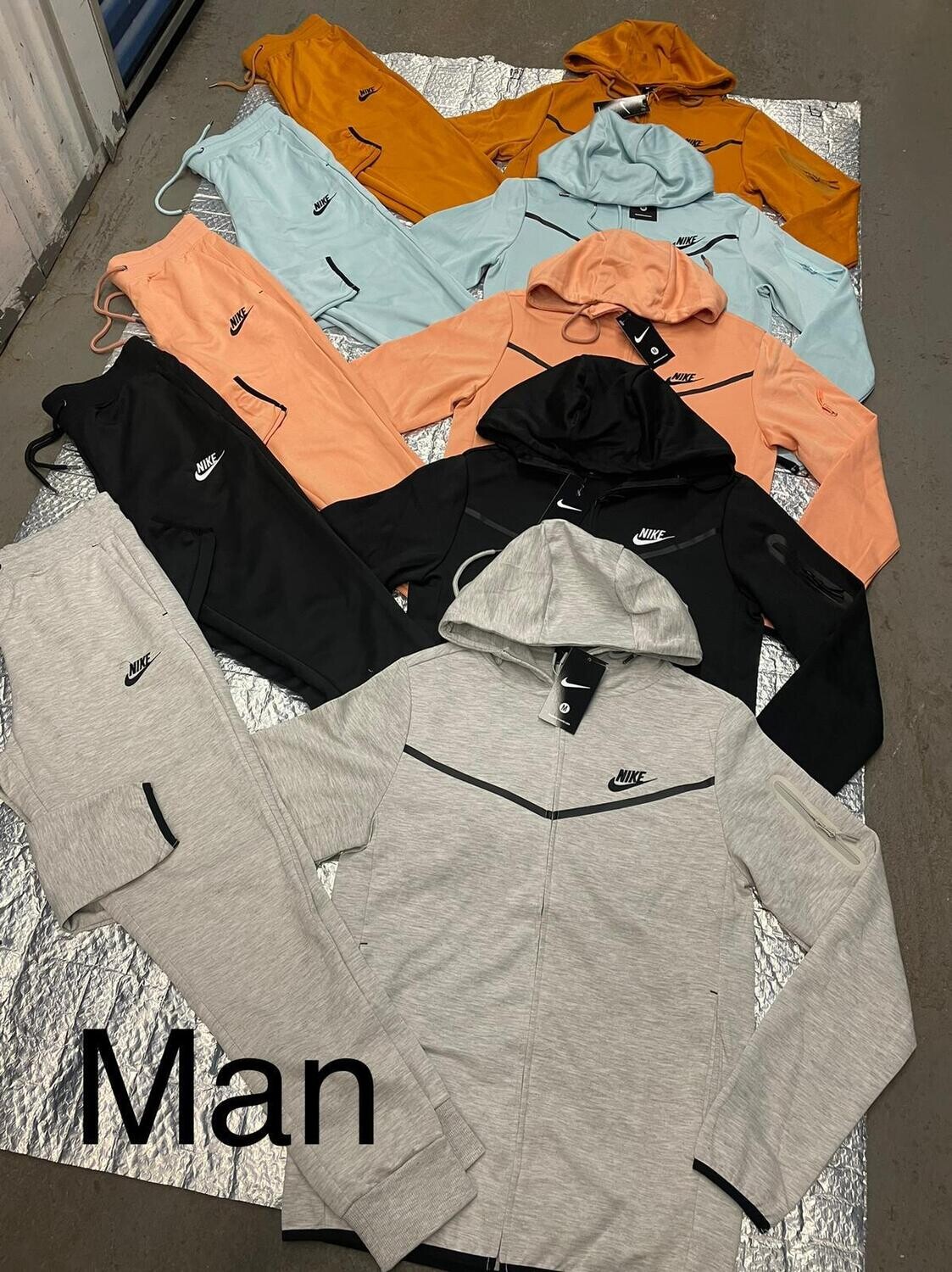 Nike Tech Fleece Jogging Pants