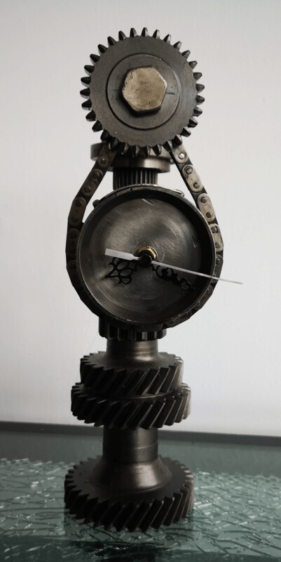 Reloj sobremesa "Péndulo"