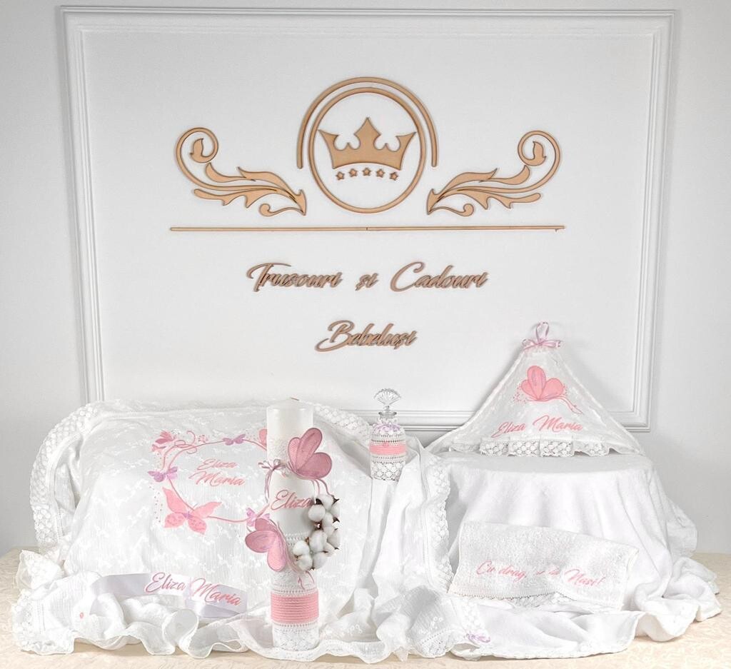 Trusou Botez Personalizat Fluturi lila - Set Biserica