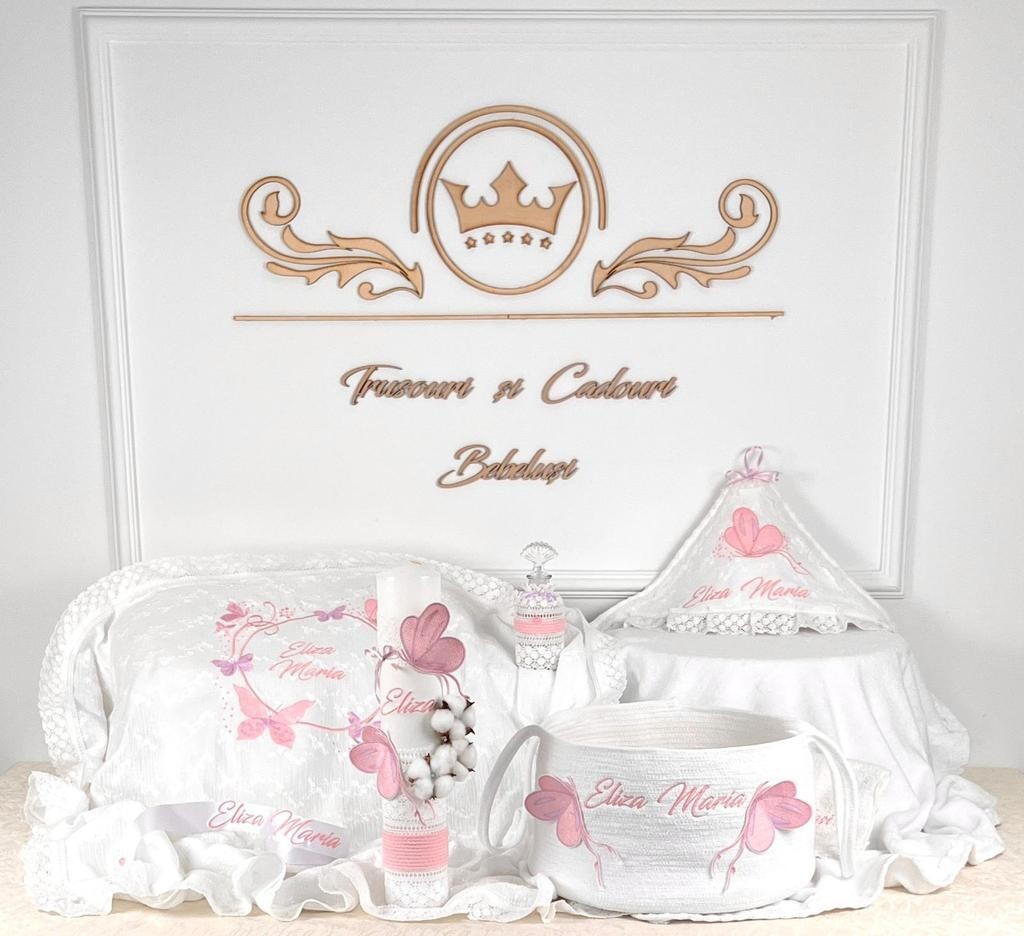 Trusou Botez Personalizat Fluturi lila - Set Biserica