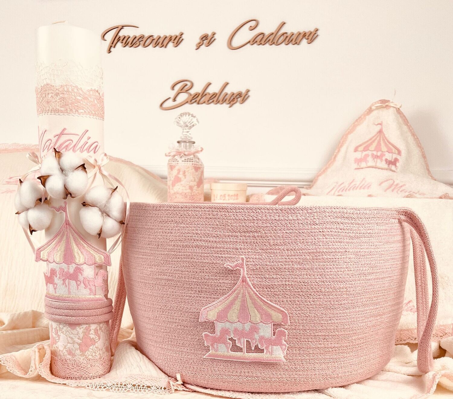 Trusou Botez Personalizat Muslin Carusel - Set Biserica
