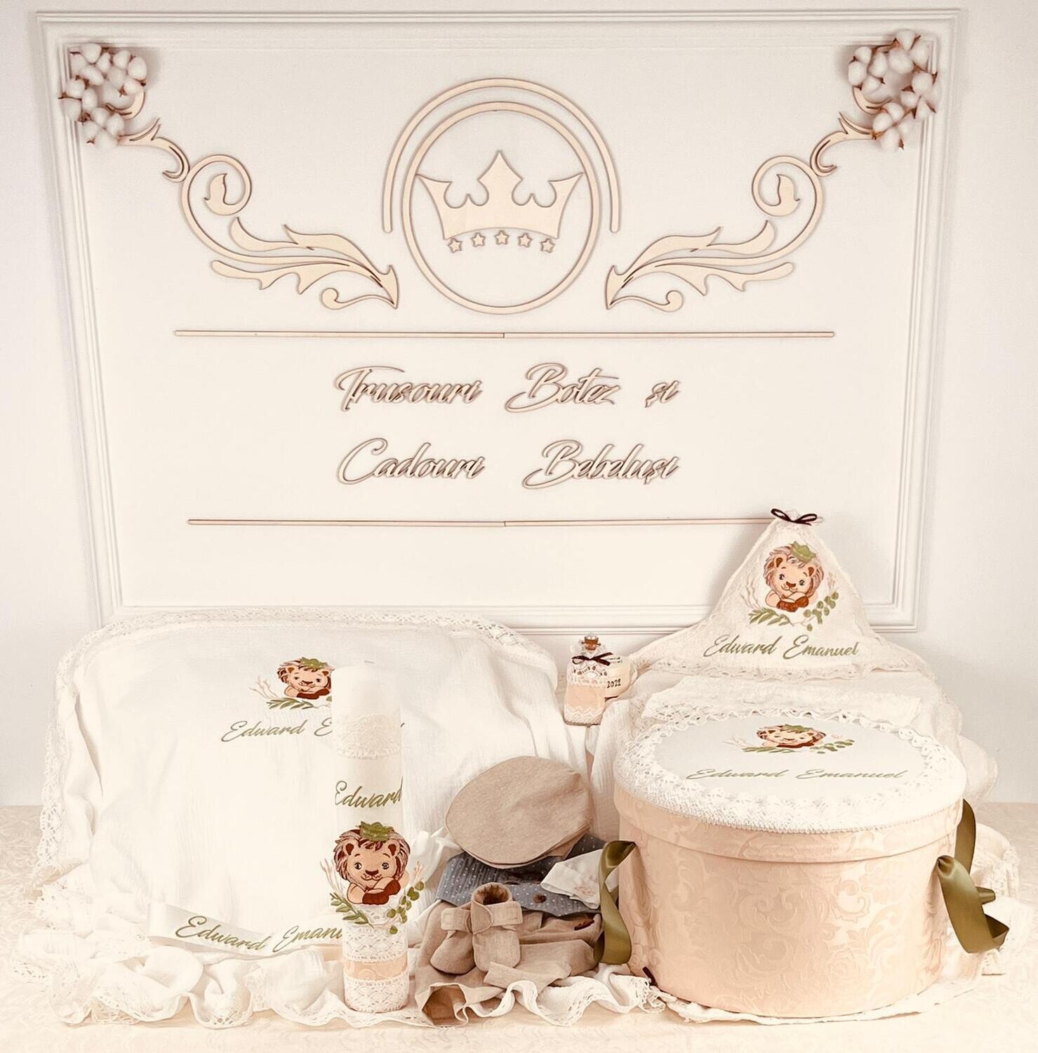 Trusou Botez Personalizat Regele Leu - Set Biserica Premium