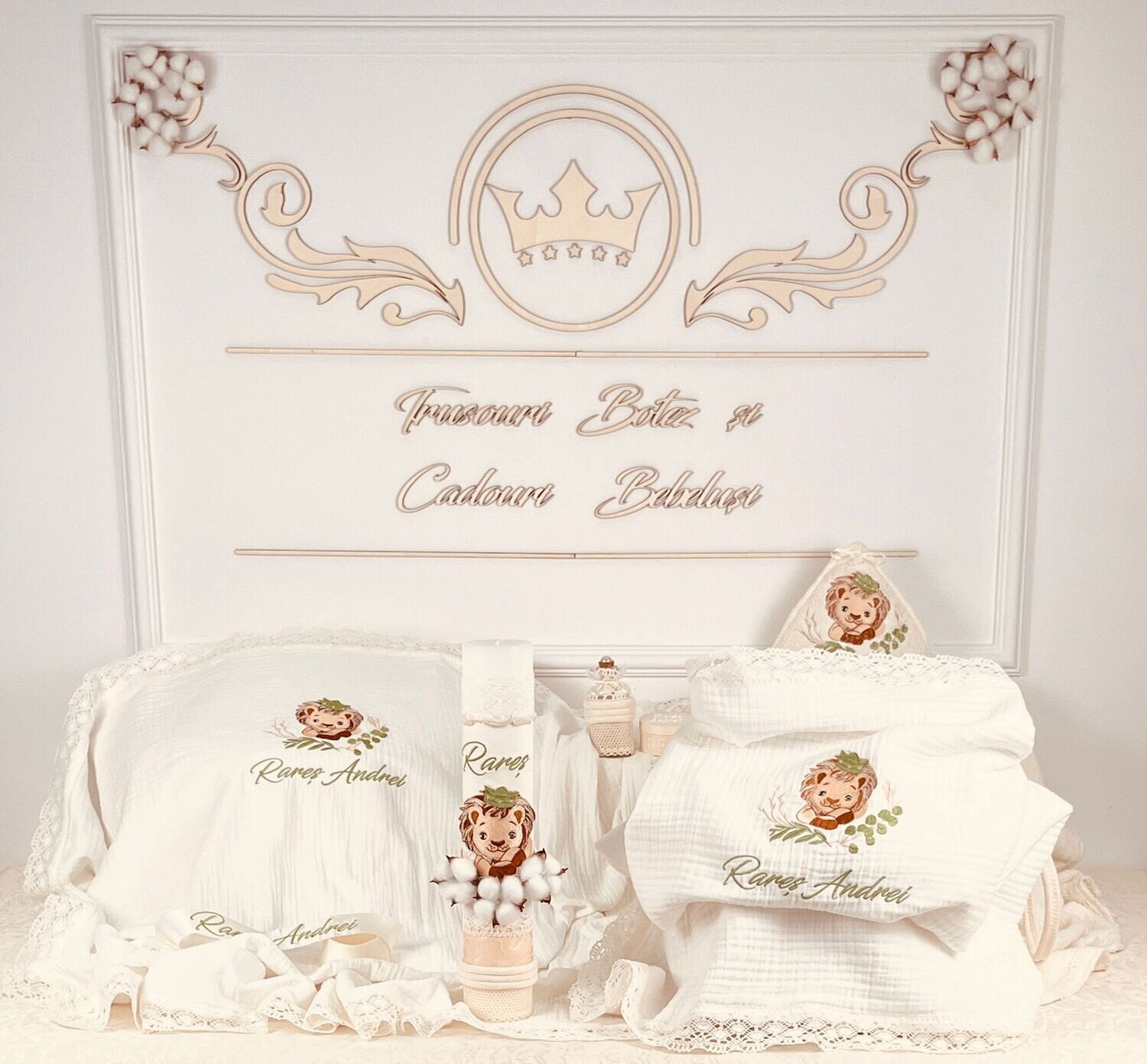 Trusou Botez Personalizat Regele Leu - Set Biserica Premium