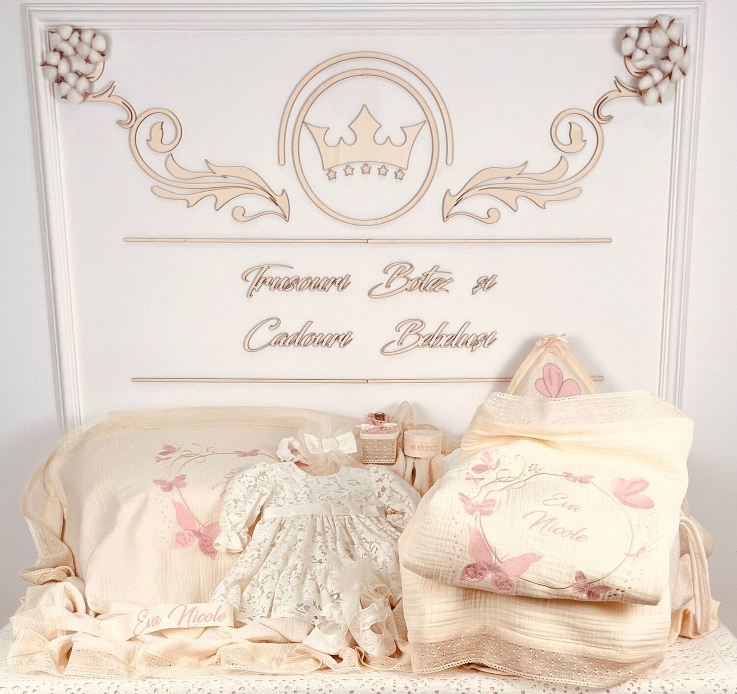Trusou Botez Bumbac si Fluturi  Eva Nicole - Set Biserica Premium