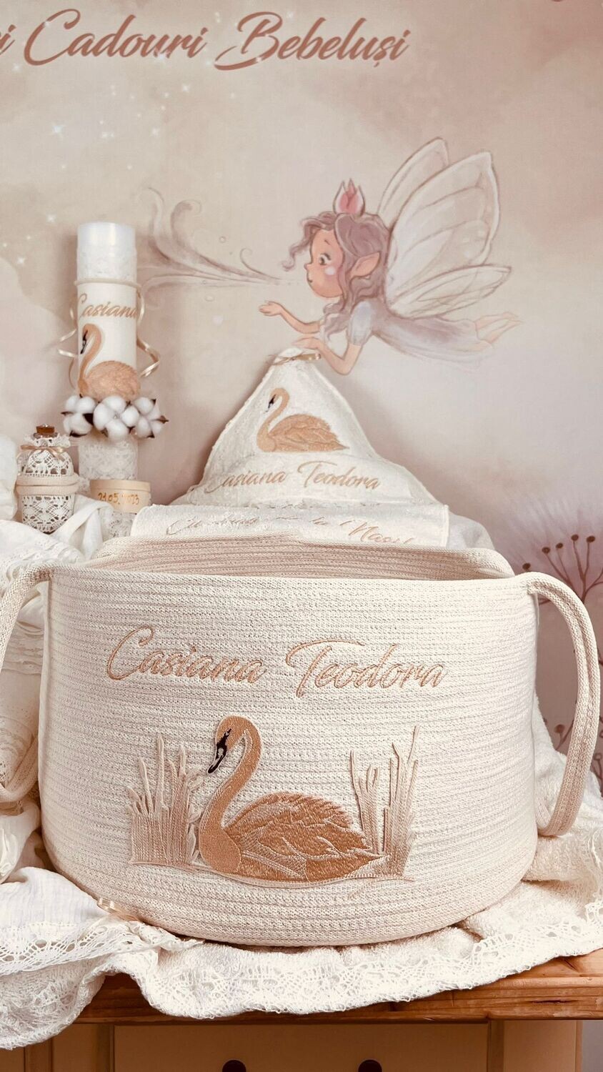 Trusou Botez Muslin Personalizat Lebada - Set Biserica Premium