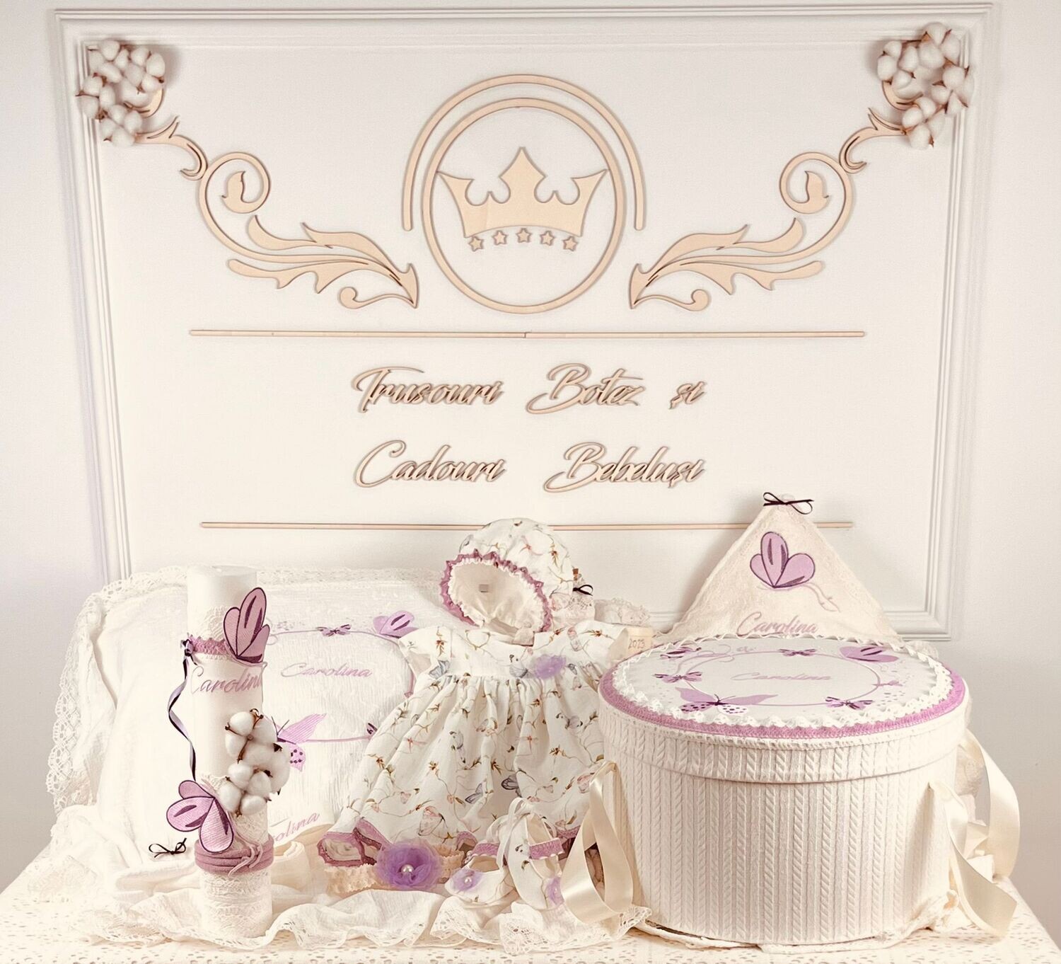 Trusou Botez Bumbac si Fluturi Carolina Set Biserica Premium