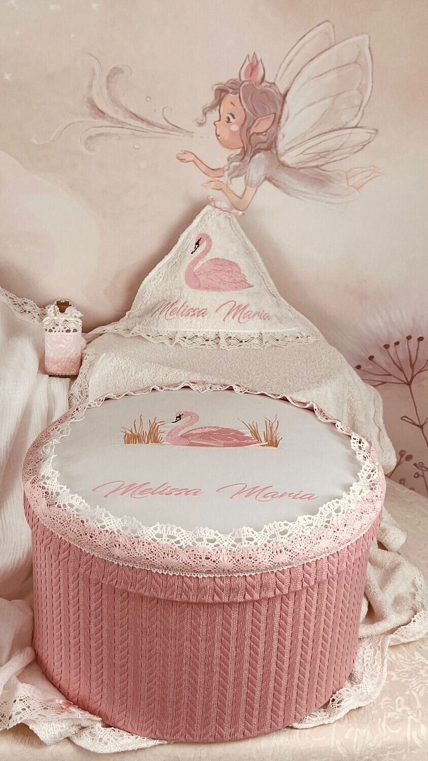 Trusou Botez Personalizat Muslin Lebada roz - Set Biserica