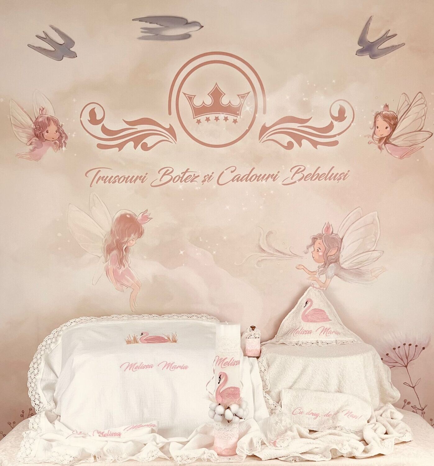 Trusou Botez Personalizat Muslin Lebada roz - Set Biserica