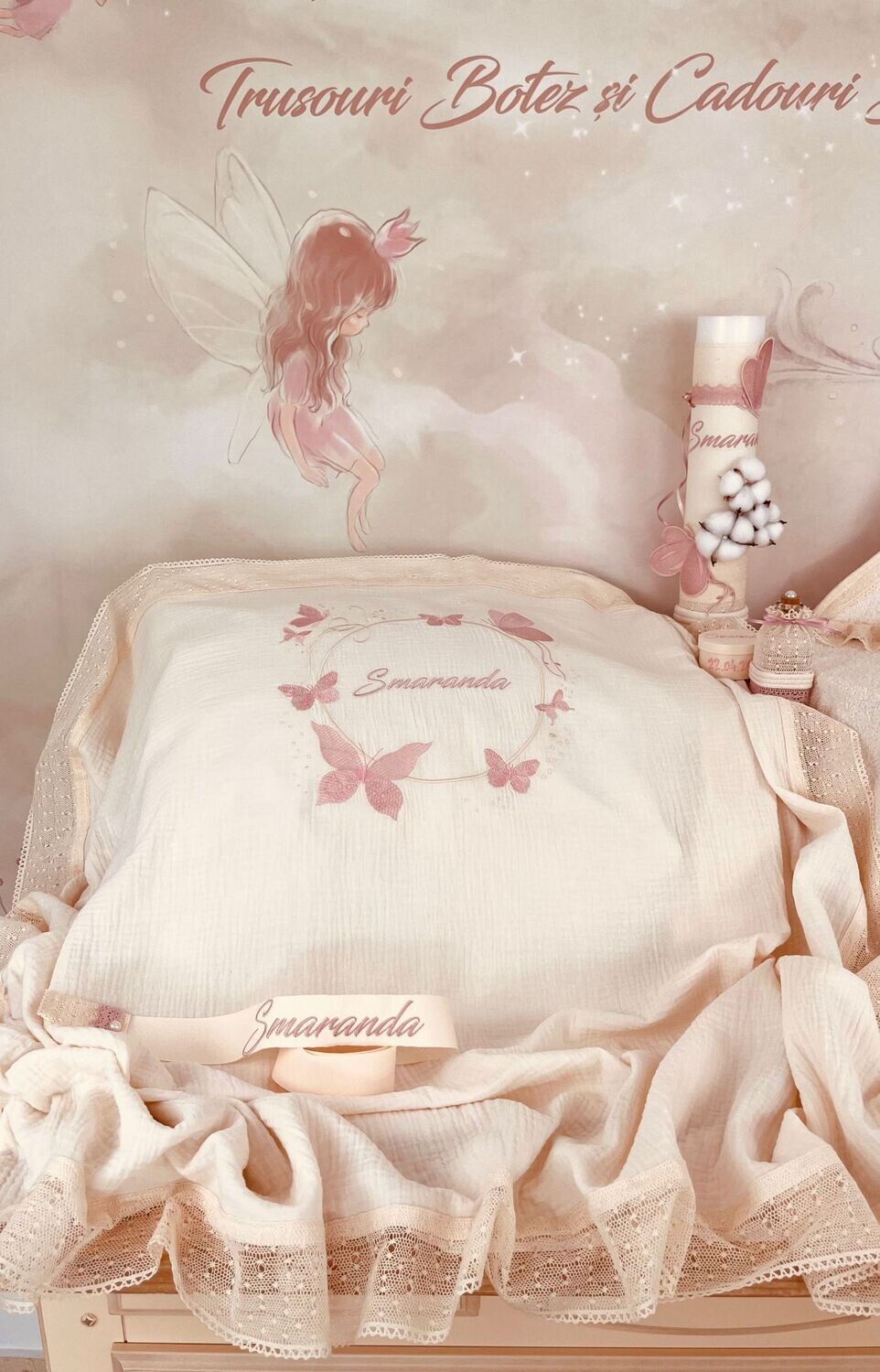 Trusou Botez Muslin Fluturi Smaranda - Set Biserica Premium