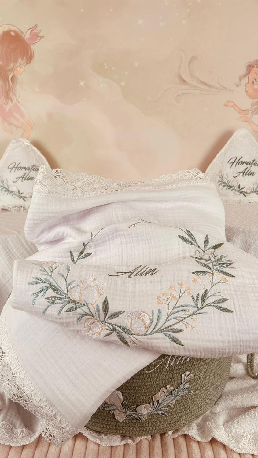 Trusou Botez Muslin Eucalipt nou - Set Biserica Premium