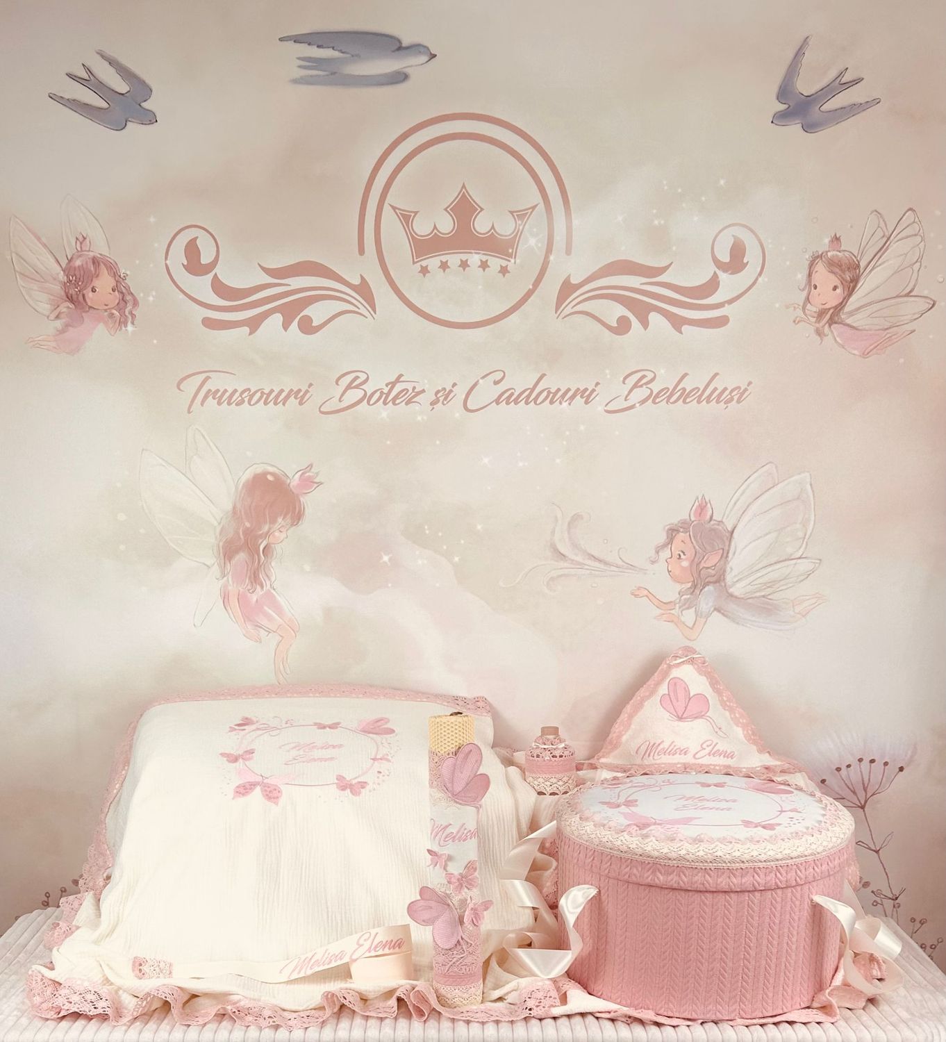 Trusou Muselina Bumbac si Fluturi roz - Set Biserica Personalizat