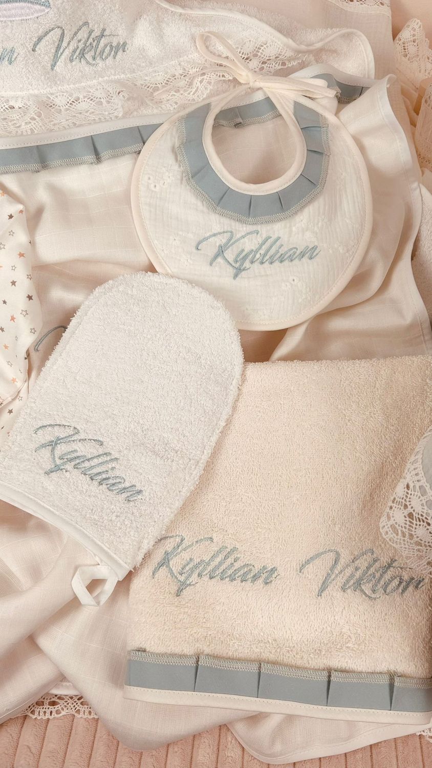 Trusou Botez  Muselina Regal - Set Biserica Personalizat Max