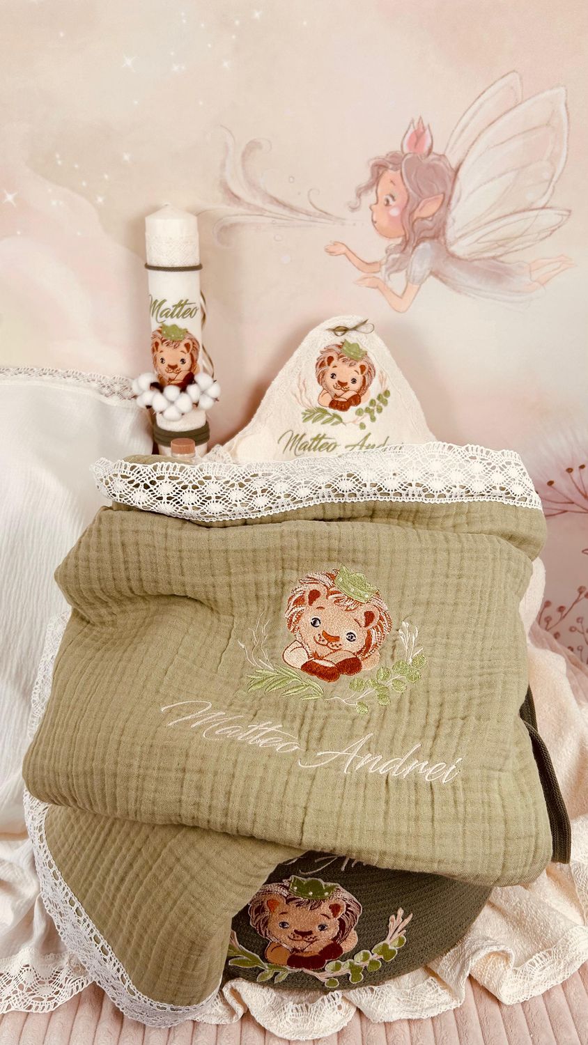Trusou Botez Personalizat Regele Leu - Set Biserica Premium