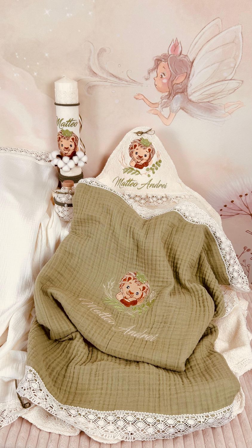 Trusou Botez Personalizat Regele Leu - Set Biserica Premium