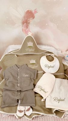 Saculet Baita Botez Rafael