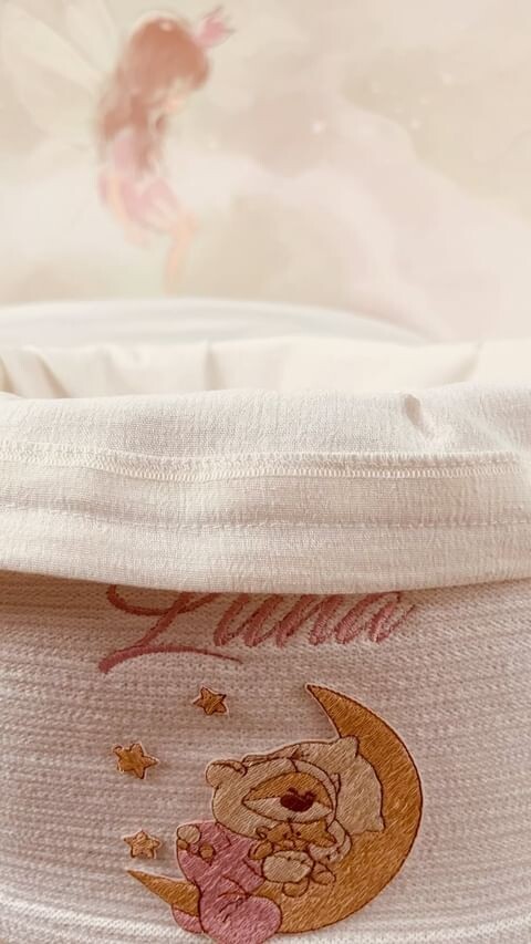 Trusou Botez Muslin Personalizat Luna - Set Biserica Trusou Botez Muslin Personalizat Luna - Set Biserica