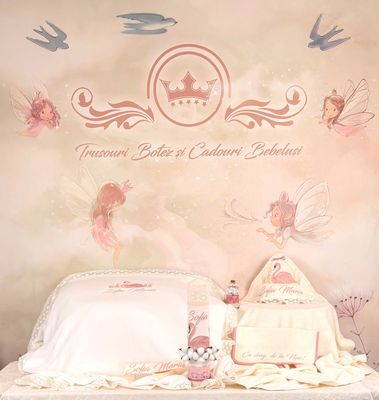 Trusou Botez Muslin Personalizat Lebada roz - Set Biserica