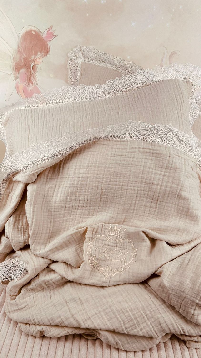 Set Cadou Nasi lenjerie pentru pat din muselina