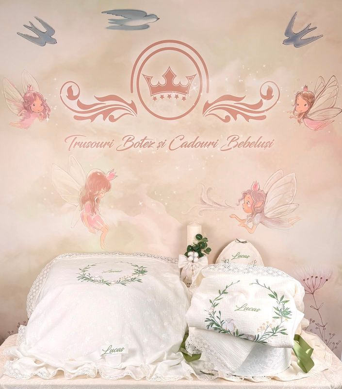 Trusou Botez Muselina Eucalipt - Set Biserica Personalizat Trusou Botez Muselina Eucalipt - Set Biserica Personalizat