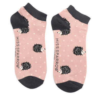 MISS SPARROW Trainer Socks Dusty Pink Sleepy Hedgehog Trainer
Bamboo Super Soft