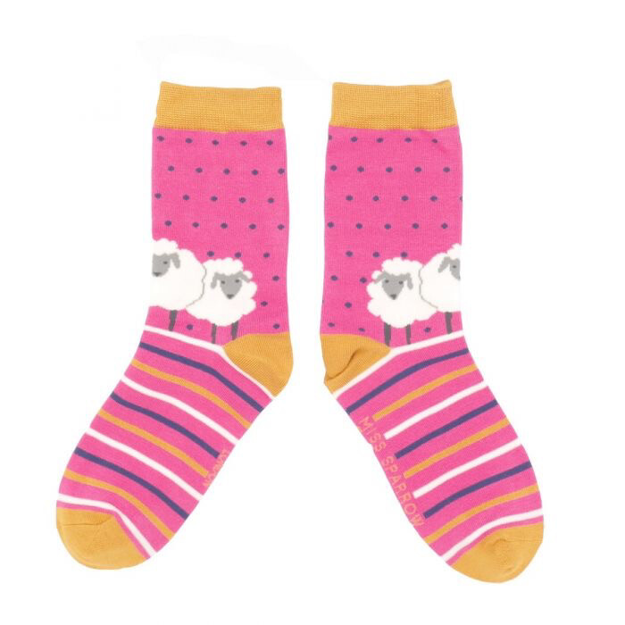 Miss sparrow Sheep Meadow Print Soft Bamboo Socks Pink