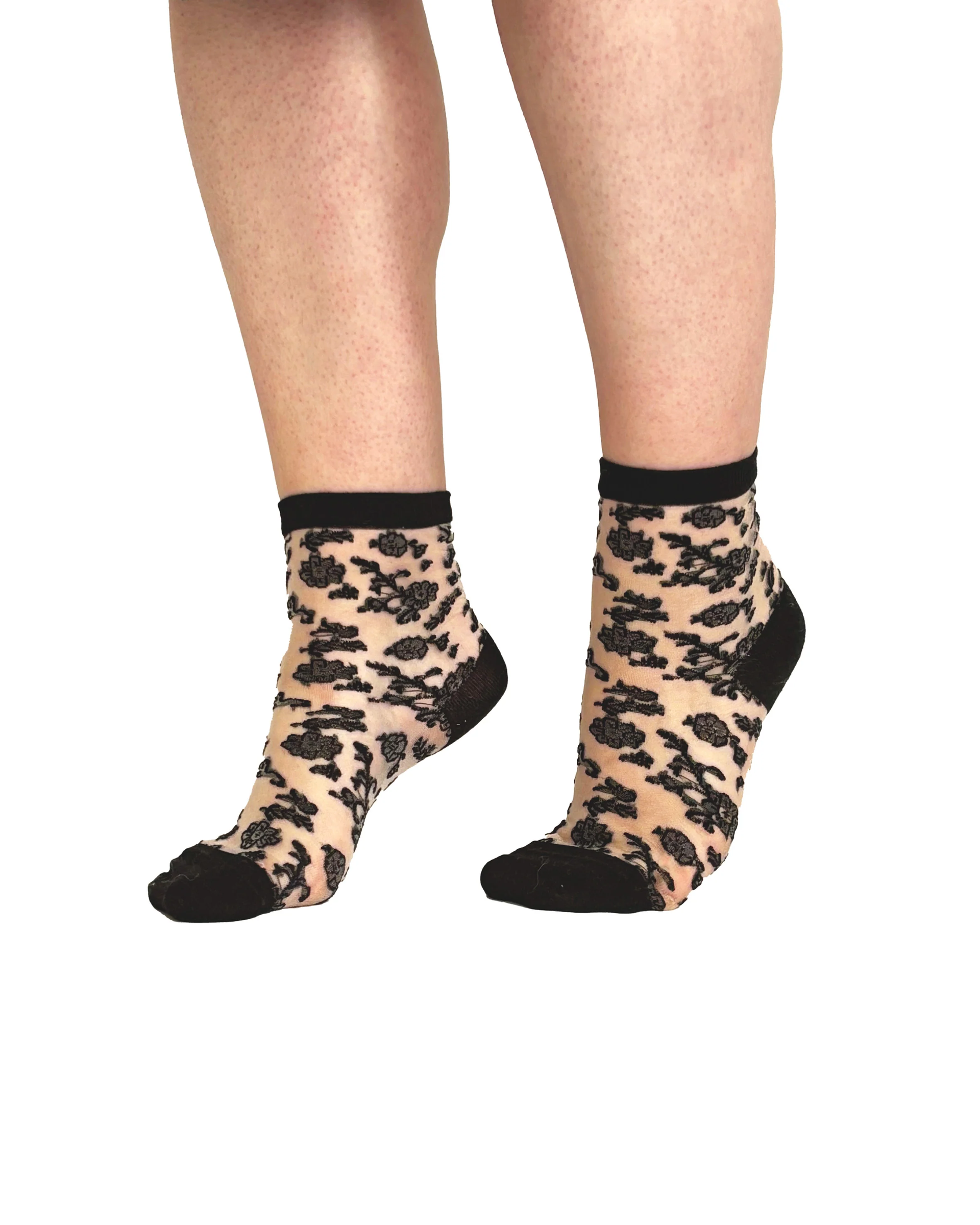 Pamela Mann Floral Pattern Sheer Ankle Socks Black