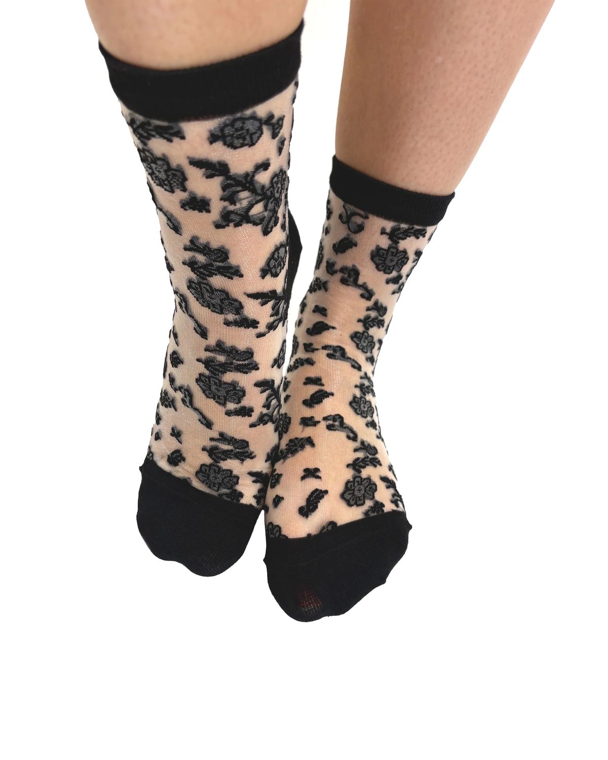 Pamela Mann Floral Pattern Sheer Ankle Socks Black
