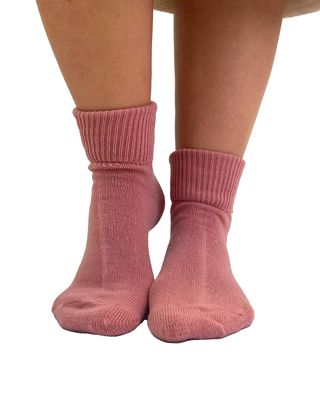 PAMELA MANN  Pink Ultra-Soft Comfort Socks  Size  4 to 8